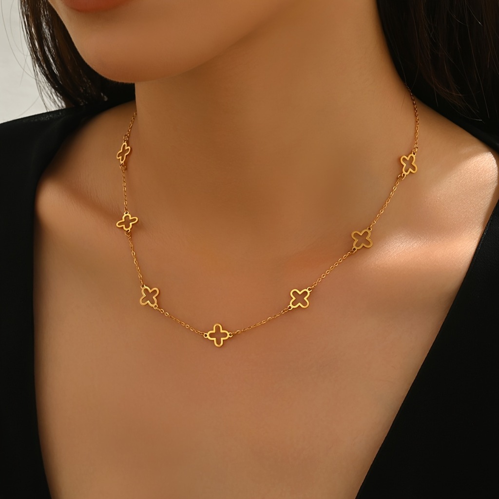 Minimalist French Clover Necklace |Gloden - Image 3