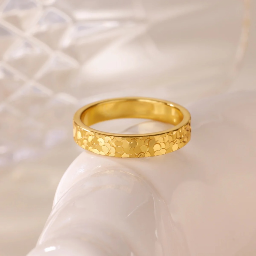 Luxury Water Wave Ring |Silver Plated - Image 4