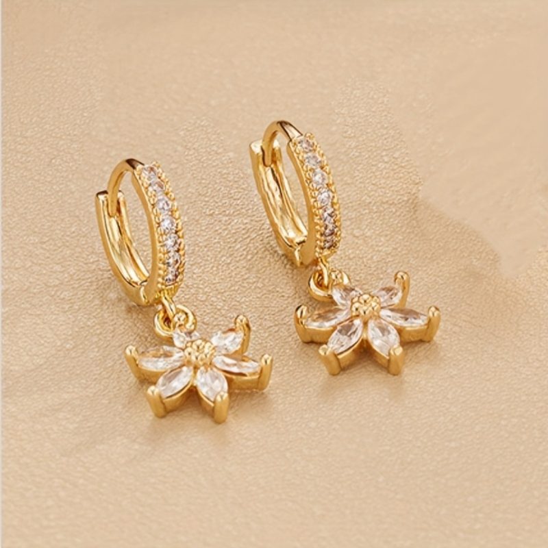 Retro Shiny Zirconia Floral Earrings |Goden