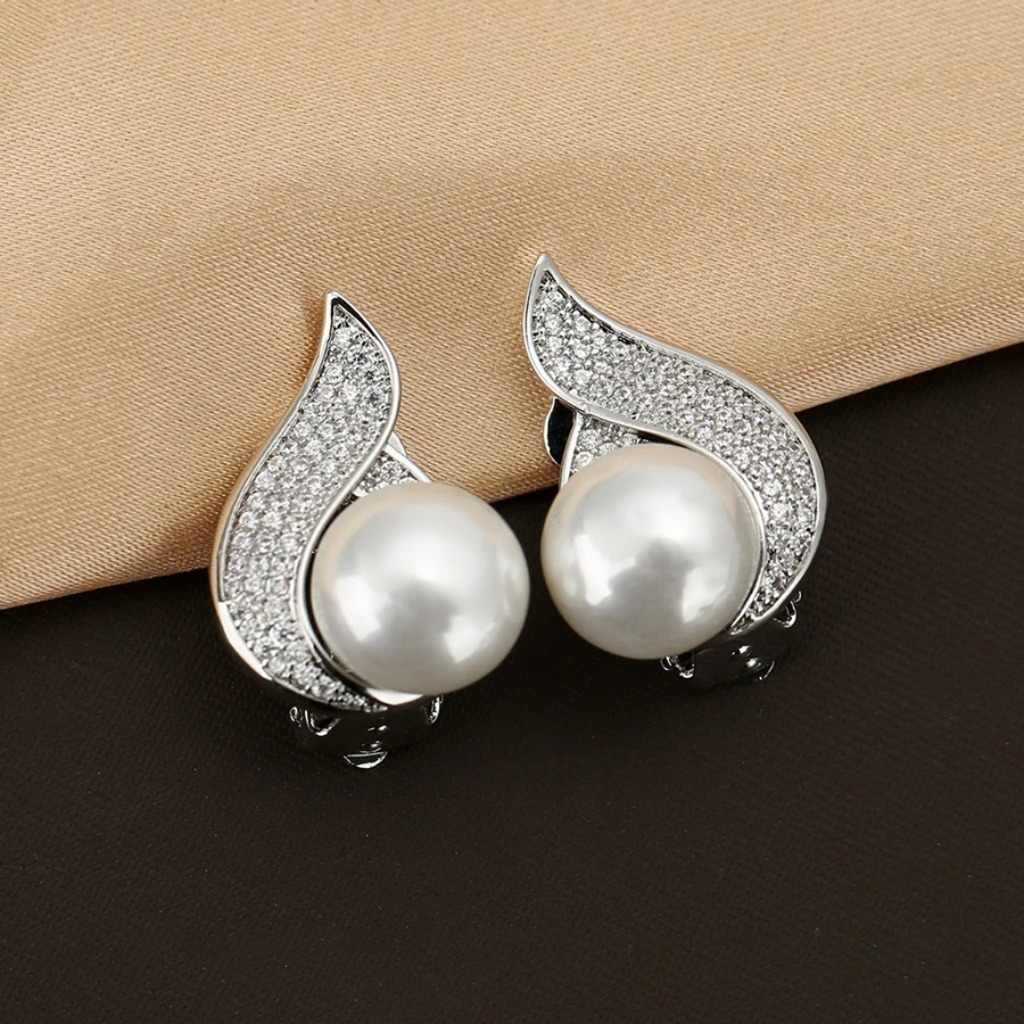 Geometric Zircon Clip on Earrings |Golden - Image 5